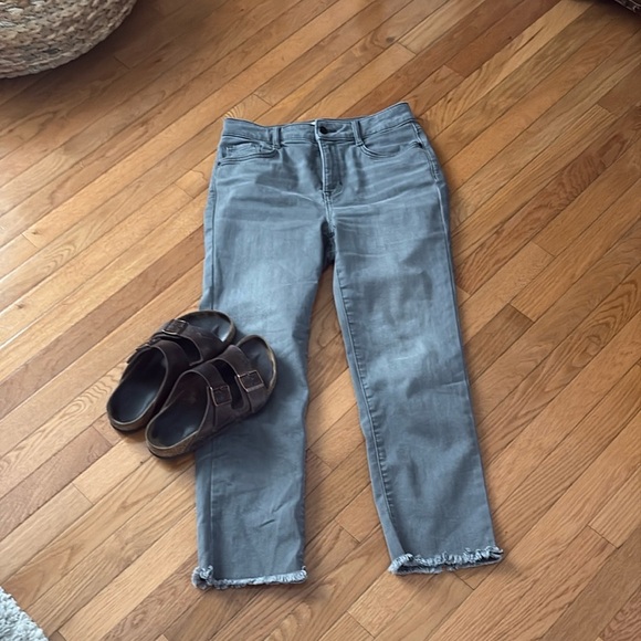Nine West Cropped Gray Jeans - Picture 1 of 7